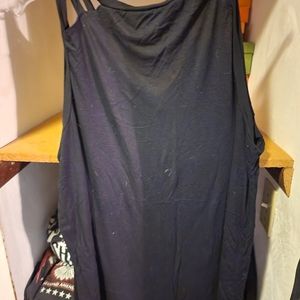 Black Strappy Shoulder Tank Top